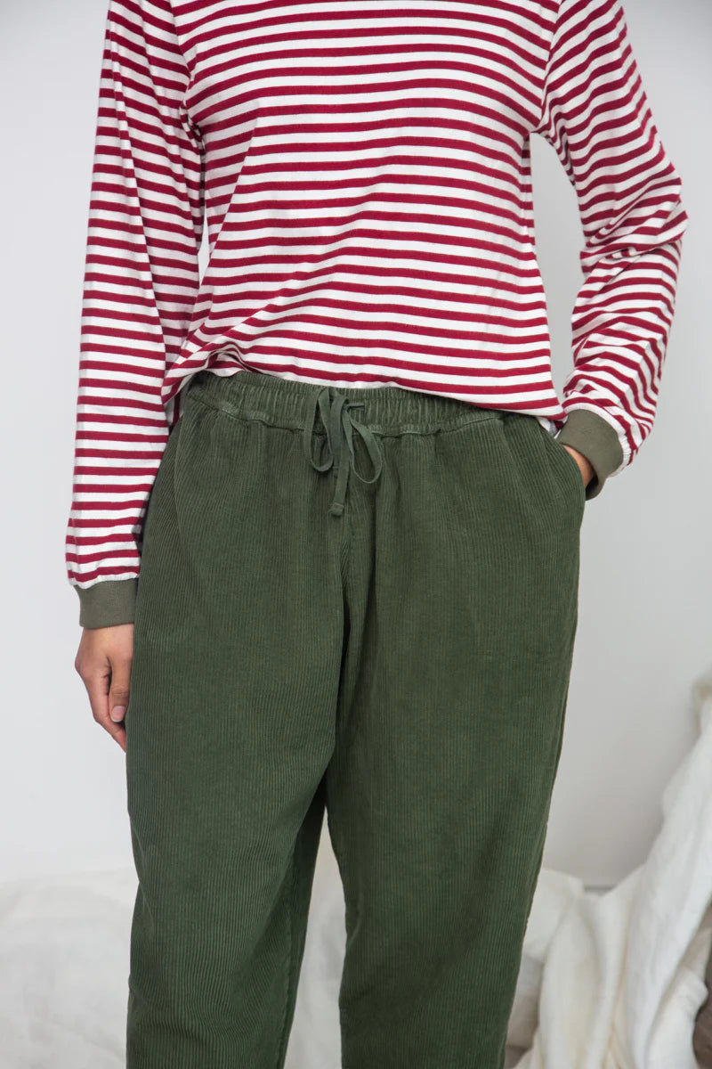 Cedar Cordhose aus Bio-Baumwolle - Khaki
