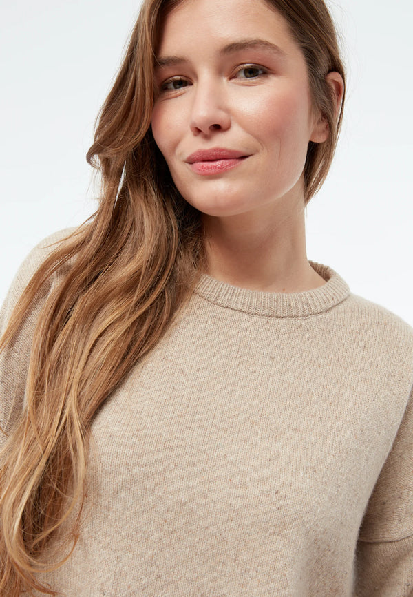 Cropped Strickpullover JELLA aus recyceltem Wollgemisch - Beige