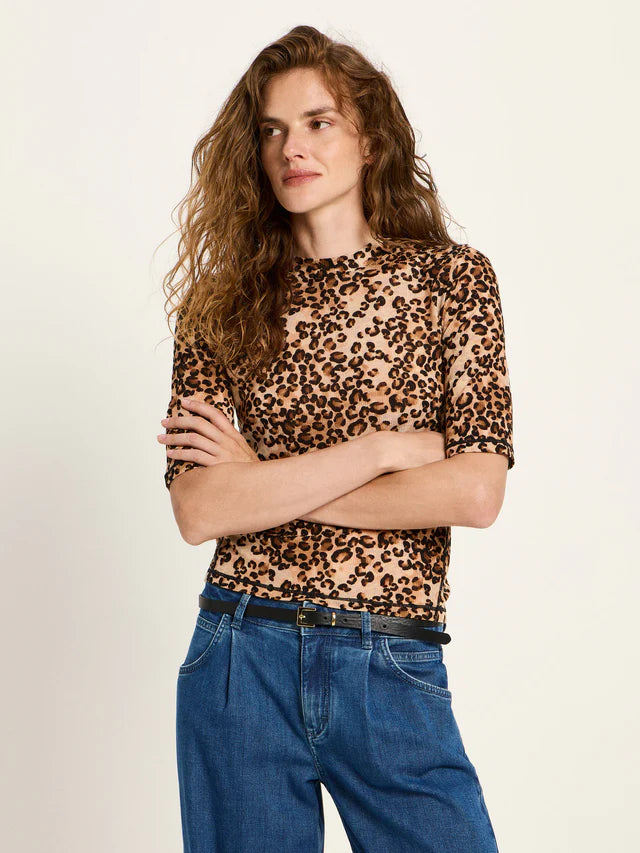Stehkragenshirt aus TENCEL™ - Leo Print