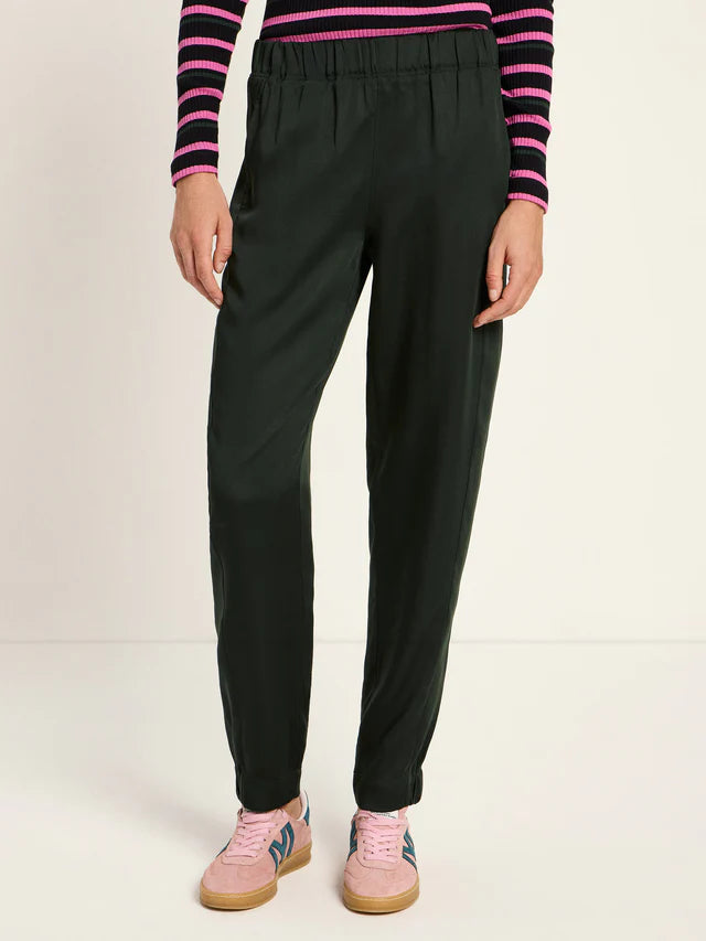 HOSE aus TENCEL™ - Forest