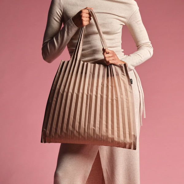 PLEATED - Mokka - Recyclingtasche