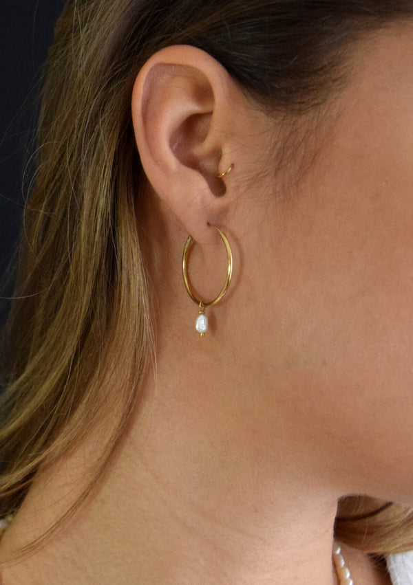 OHRRINGE KREOLEN MIT PERLE STERLINGSILBER